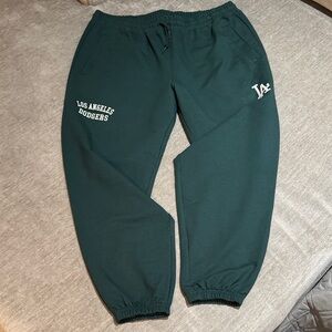 New Era Dodgers Sweat pants Polyester/Cotton material